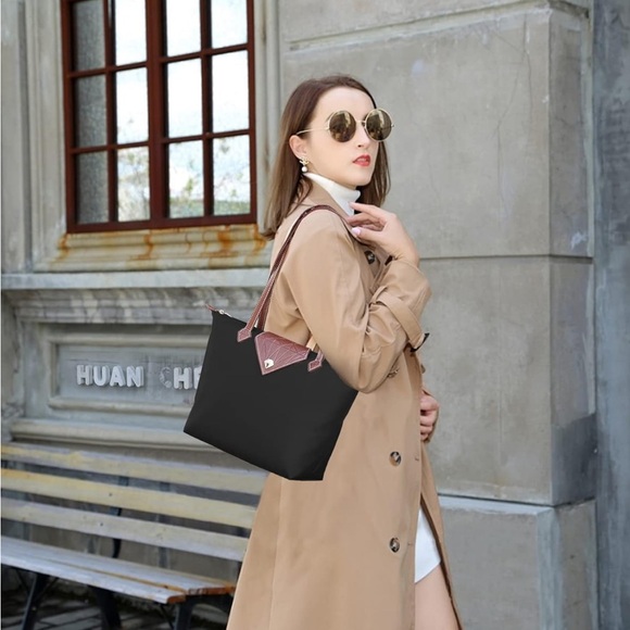 Nylon tote bag - Picture 6 of 7